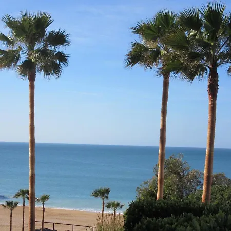 Spacious Comfort 1 Bedroom With Pool 300m From The Apartment
