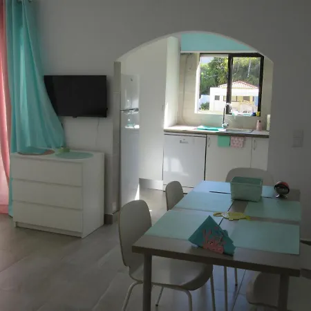 Spacious Comfort 1 Bedroom With Pool 300m From The Apartment