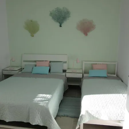 Apartment Spacious Comfort 1 Bedroom With Pool 300m From The Albufeira