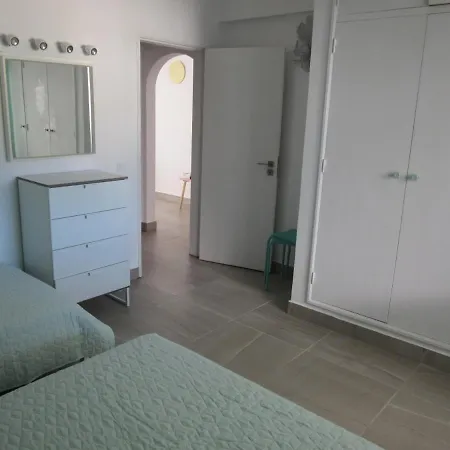 Appartamento Spacious Comfort 1 Bedroom With Pool 300m From The